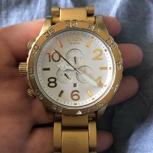 Nixon 51-30 CHRONO, Gold with White face
